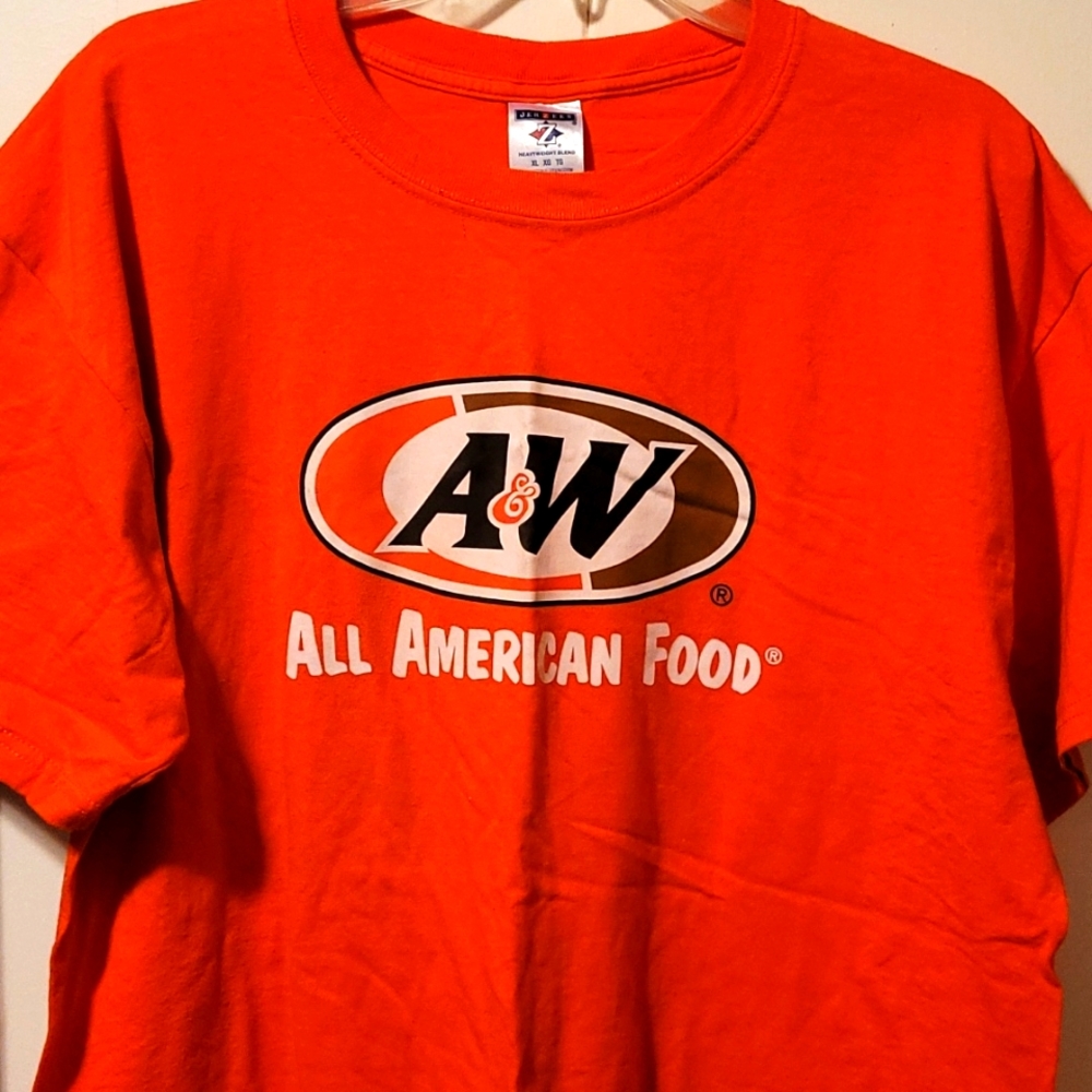 A&W 4 piece group